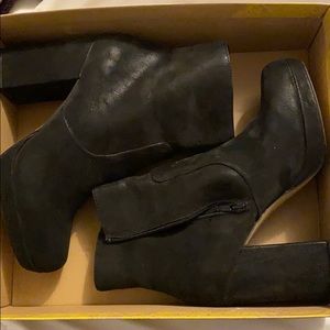 Mix No. 6 Platform Block Heel  Bootie Size 8.5